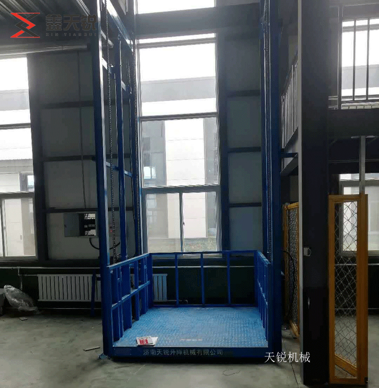 东营导轨式升降机验收合格